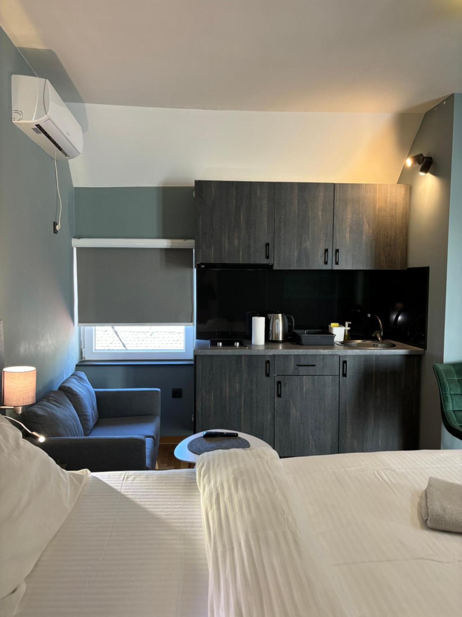 Aleksei Apartmani Belgrad Exterior foto